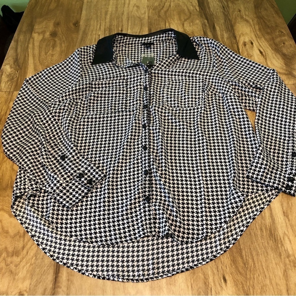 3/$40 NWT $50 USD Torrid Madison Plaid Houndstooth Faux Leather Collar LS 0